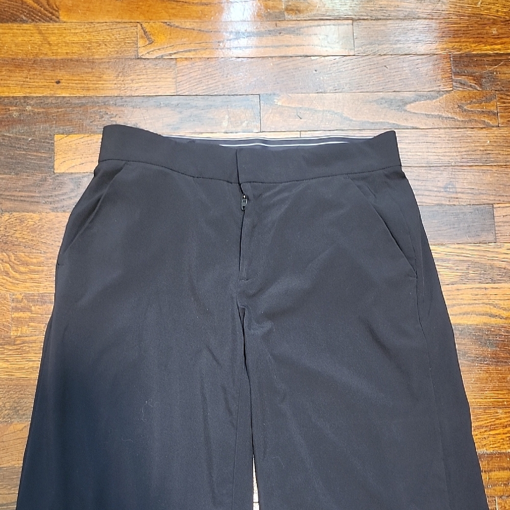 Athleta Black Ankle Cropped Pants Relaxed Fit - Picture 4 of 10